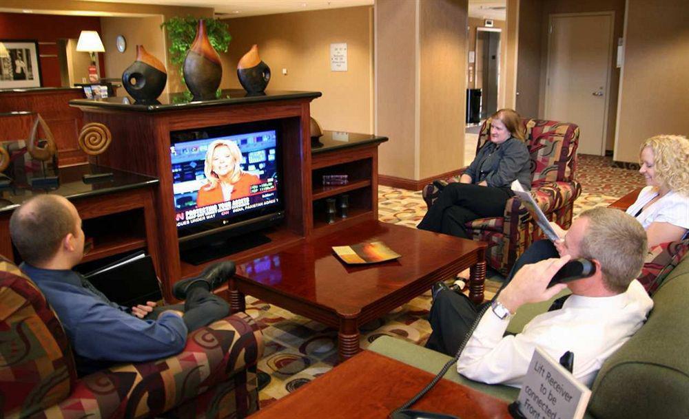 Hampton Inn & Suites Bloomington-Normal Dalaman gambar