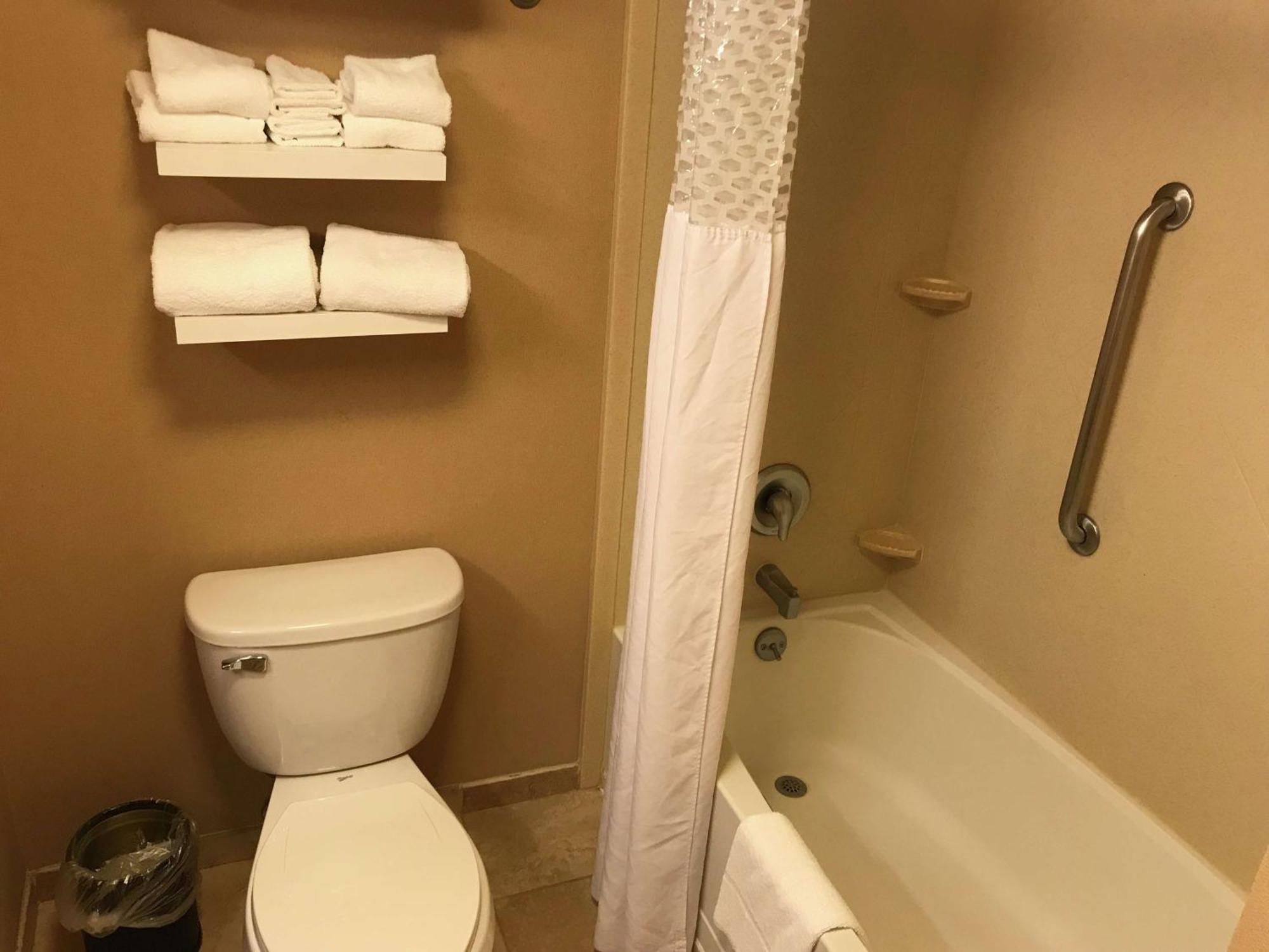 Hampton Inn & Suites Bloomington-Normal Luaran gambar